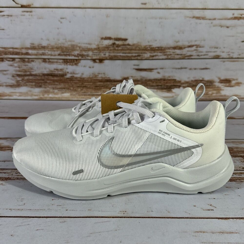 Women's Nike Downshifter 12 Road Running Shoes. Size 10
